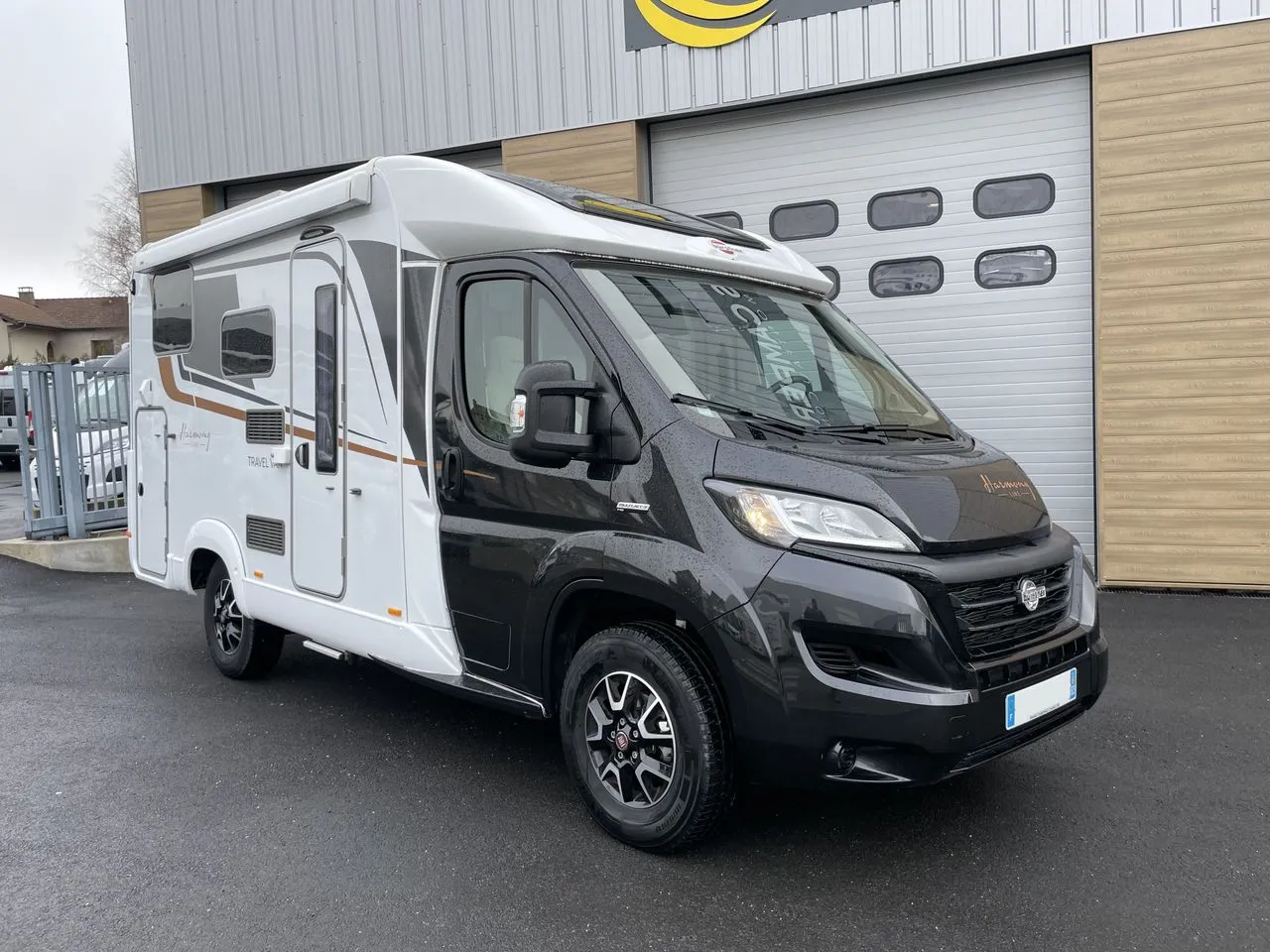 Travel Van T590G 